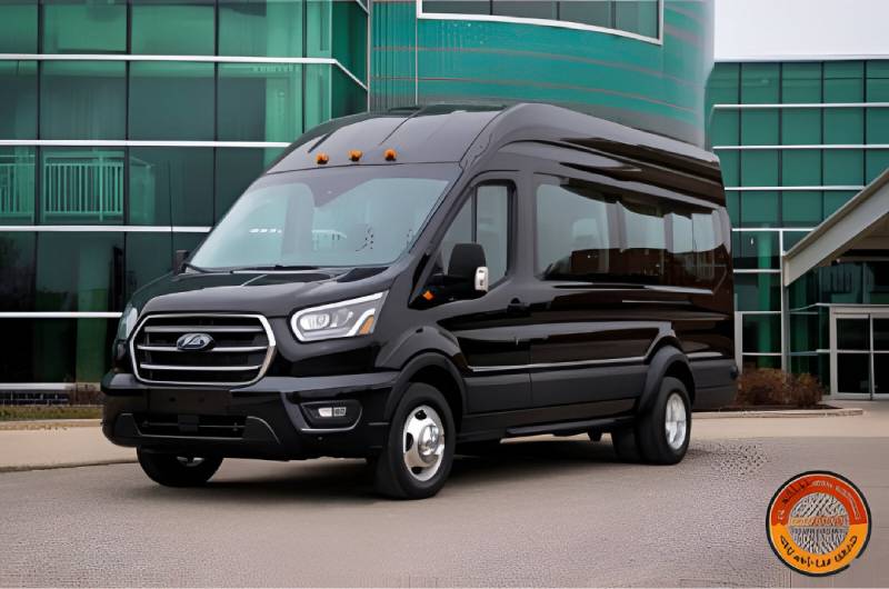 Ford Transit – Black (14 passengers)